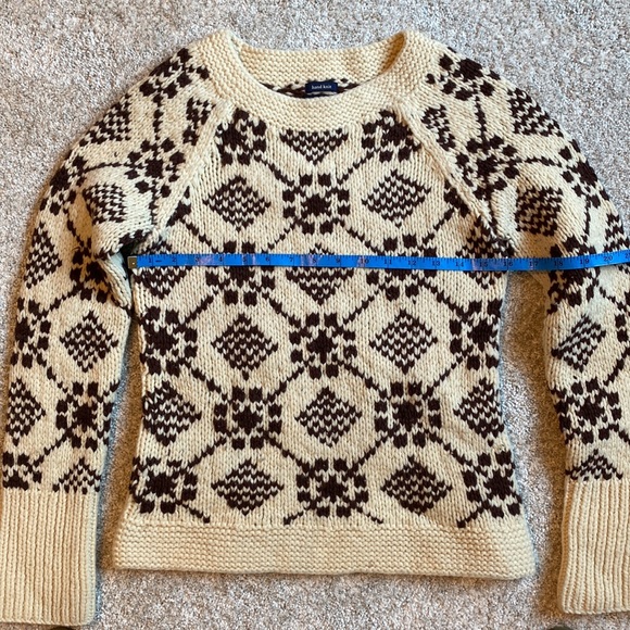Vintage Y2K American Eagle hand knit alpine lambswool cream and brown sweater - Picture 5 of 7
